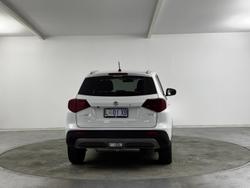 2024 Suzuki
Vitara