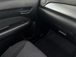 2024 Suzuki
Vitara