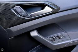 2024 Volkswagen
T-Cross 85TSI R-Line