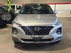 2019 Hyundai
                Santa Fe Highlander