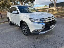 2015 Mitsubishi
                Outlander Exceed