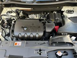 2015 Mitsubishi
                Outlander Exceed