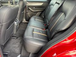 2023 Mazda
CX-60 P50e Azami