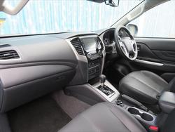 2023 MITSUBISHI
Triton