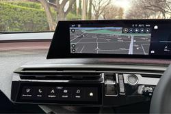 2025 Peugeot
5008 GT Premium Hybrid