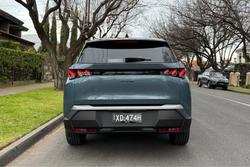 2025 Peugeot
5008 GT Premium Hybrid