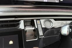 2025 Peugeot
5008 GT Premium Hybrid