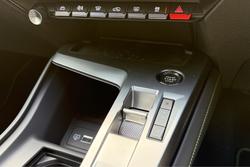 2025 Peugeot
                408 GT Premium Hybrid