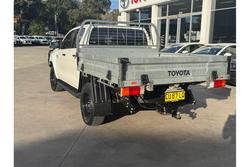 2019 Toyota
Hilux SR