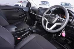 2023 Isuzu
D-MAX SX High Ride