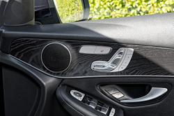 2020 Mercedes-Benz
GLC-Class GLC200