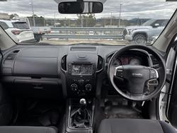 2017 Isuzu
D-MAX SX