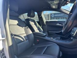 2017 Mercedes-Benz
GLA-Class GLA180