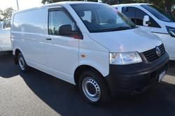 2005 Volkswagen
                Transporter 