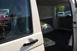 2005 Volkswagen
                Transporter 