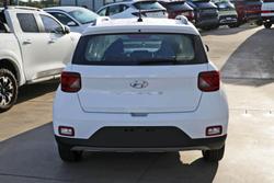 2025 Hyundai
Venue