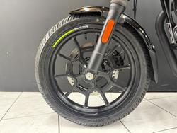 2024 Royal Enfield HUNTER 350 Green