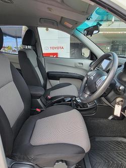 2014 Mitsubishi Triton GLX MN MY15 4X4 Dual Range White