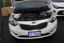 2013 Kia
Cerato S