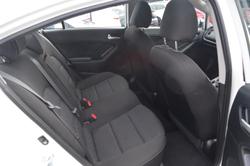 2013 Kia
Cerato S