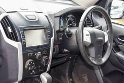 2019 Isuzu MU-X LS-M