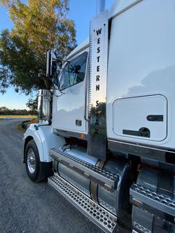 2015 Western Star 4864
