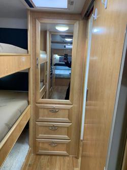 2013 Safari Caravans Legacy 226 Family Van