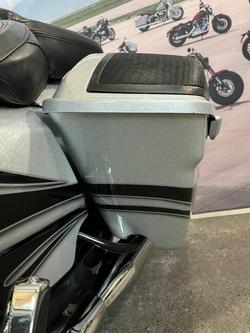 2015 Harley-davidson 2015 HARLEY DAVIDSON 1700CC FLHXSE CVO STREET GLIDE MERCURY / SMOKY QUARTZ
