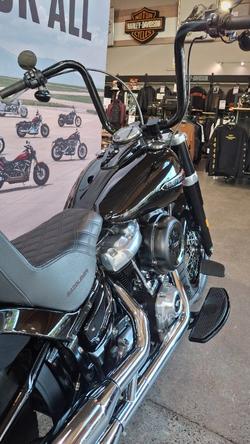 2018 Harley-davidson FLSL SLIM (107) (SOLID) Black