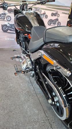 2023 Harley-davidson FXBR BREAKOUT (117) Black