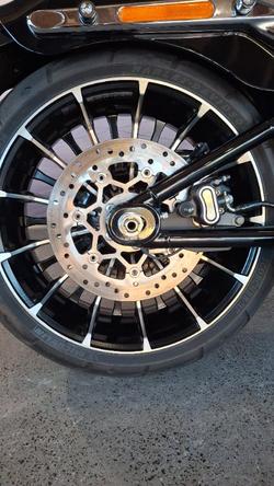 2023 Harley-davidson FXBR BREAKOUT (117) Black