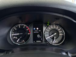 2020 Toyota
Hilux SR5