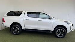 2020 Toyota
Hilux SR5