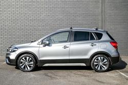 2020 Suzuki
S-Cross Turbo Prestige