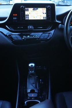 2017 Toyota
                C-HR Koba