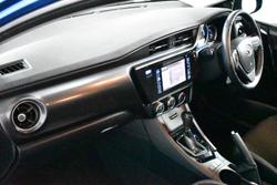 2017 Toyota
Corolla Ascent Sport
