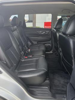 2017 Nissan
X-TRAIL ST-L