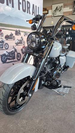 2024 Harley-davidson FLHRXS ROAD KING SPECIAL BILLIARD GREY