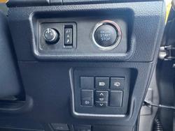 2023 Toyota
Landcruiser Prado VX