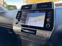2023 Toyota
Landcruiser Prado VX