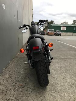 2015 Harley-Davidson
Iron 883 (XL883N)