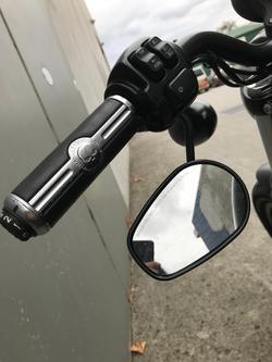 2015 Harley-Davidson
Iron 883 (XL883N)