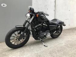2015 Harley-Davidson
Iron 883 (XL883N)