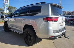 2022 Toyota Landcruiser GXL FJA300R 4X4 Dual Range Silver Pearl