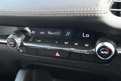 2024 Mazda
3 G20 Touring
