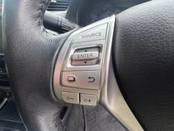 2020 Nissan Navara ST