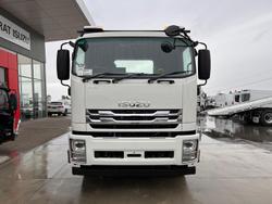 2025 Isuzu F Series FYJ300-350