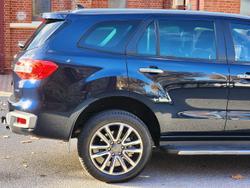 2021 Ford
Everest Titanium