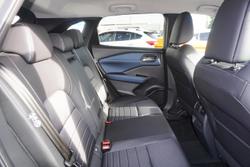 2024 Nissan
                QASHQAI ST-L