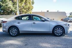 2025 Mazda
3 G20 Pure